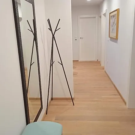 Apartment Art & Industrial