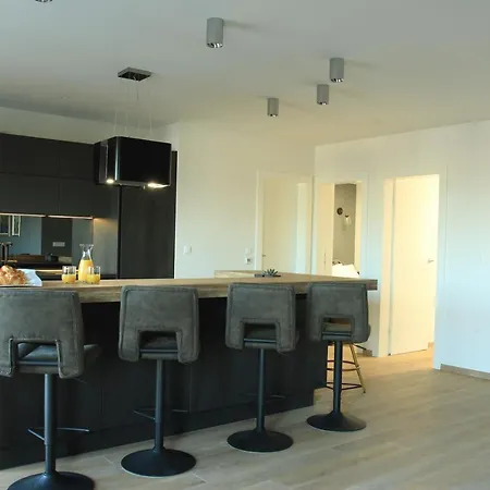 Art & Industrial Apartment *